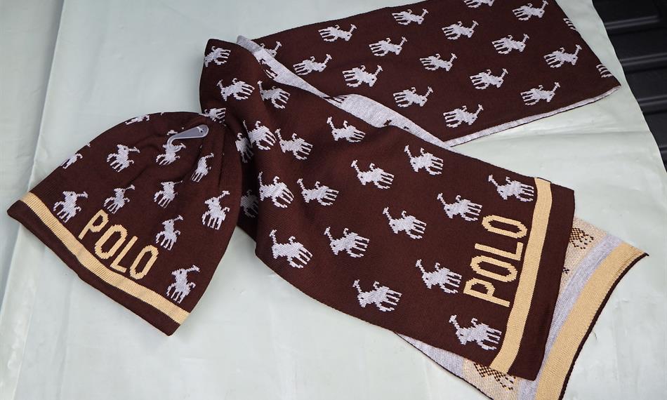 2017-8-11-1015foto 11 - šály Polo.JPG